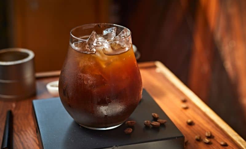 how to make iced long black: iced long black